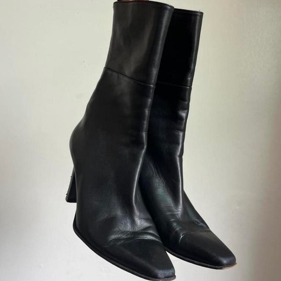 Stuart Weitzman Vintage leather upper square toe mid ankle boots - Picture 3 of 5